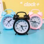 Mini alarm clock key chain - Image 4